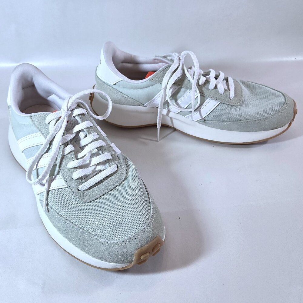 NWOT Adidas Sage Green & White Run 70S Shoes Size 7.5